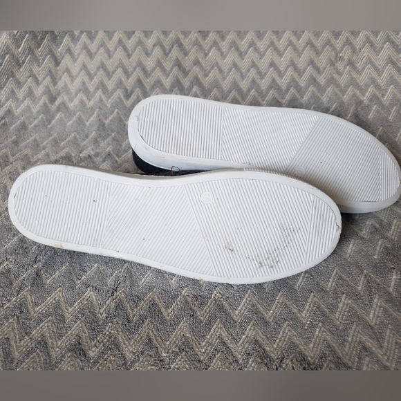 🔥2/$15 Black sparkly sneakers - Picture 5 of 6